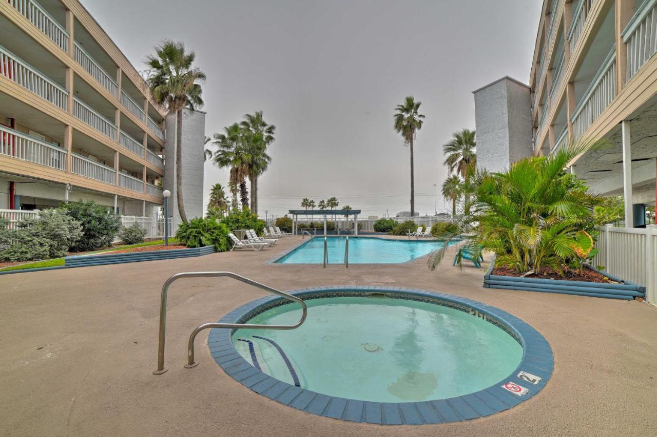 Updated Front Beach Condo With Resort Amenities! 코퍼스크리스티 외부 사진